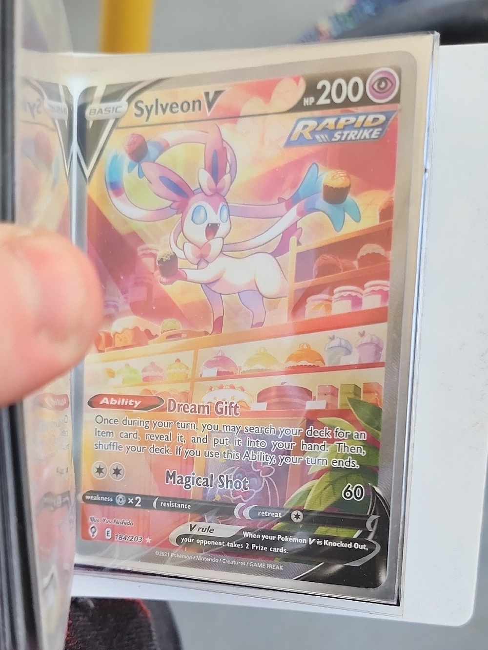 Sylveon V Full Art Evolving Skies 2023 Ungraded Near Mint Condition